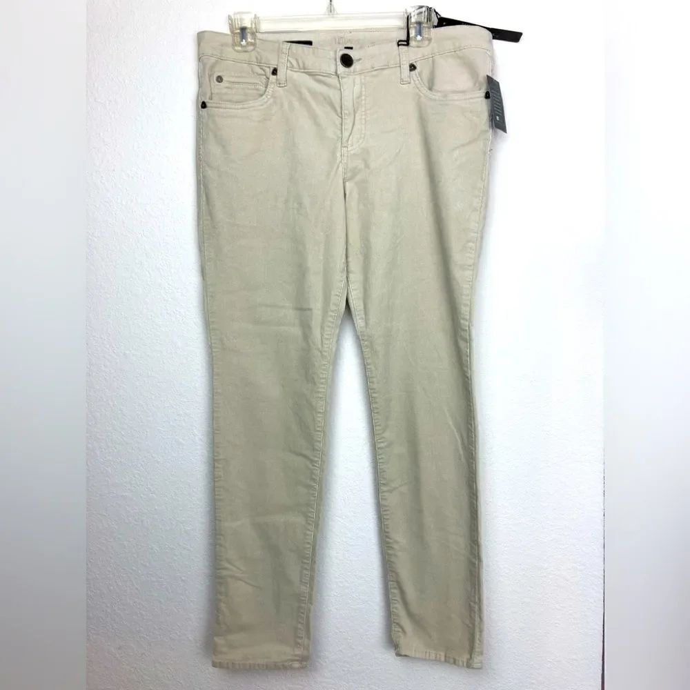 Kut from the Kloth NWT Diana cream/ pale tan skinny corduroys w/stretch runs big